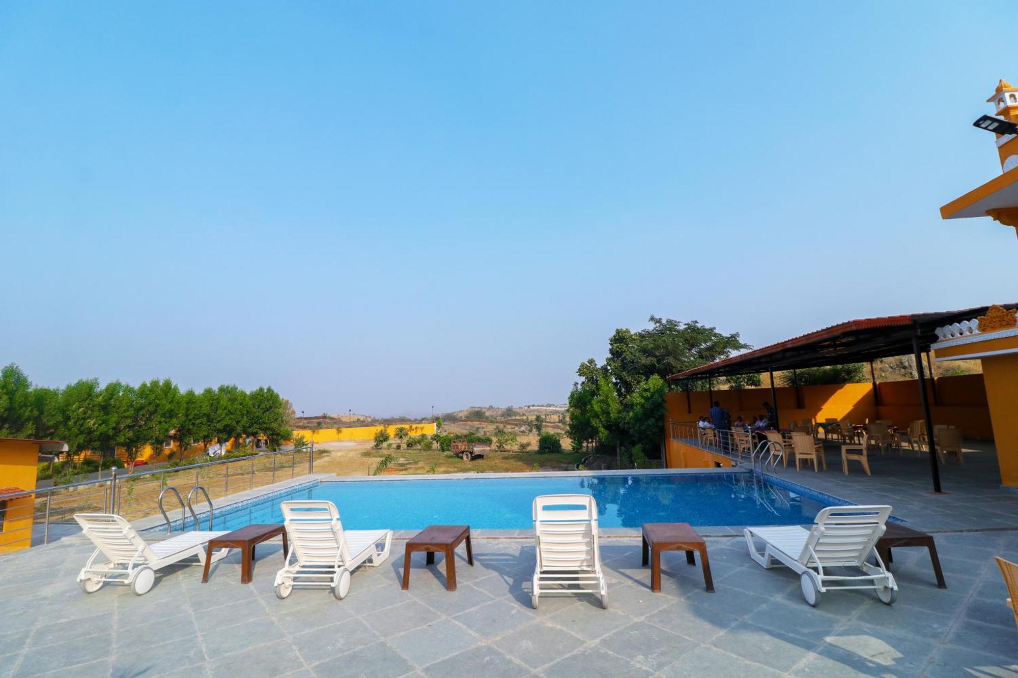 Akshay Valley Kama Buitenkant foto